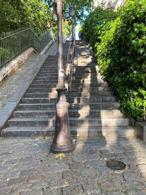 Montmartre Joli 2 Pieces Au Pied Du Sacre Coeur Paris Exterior foto